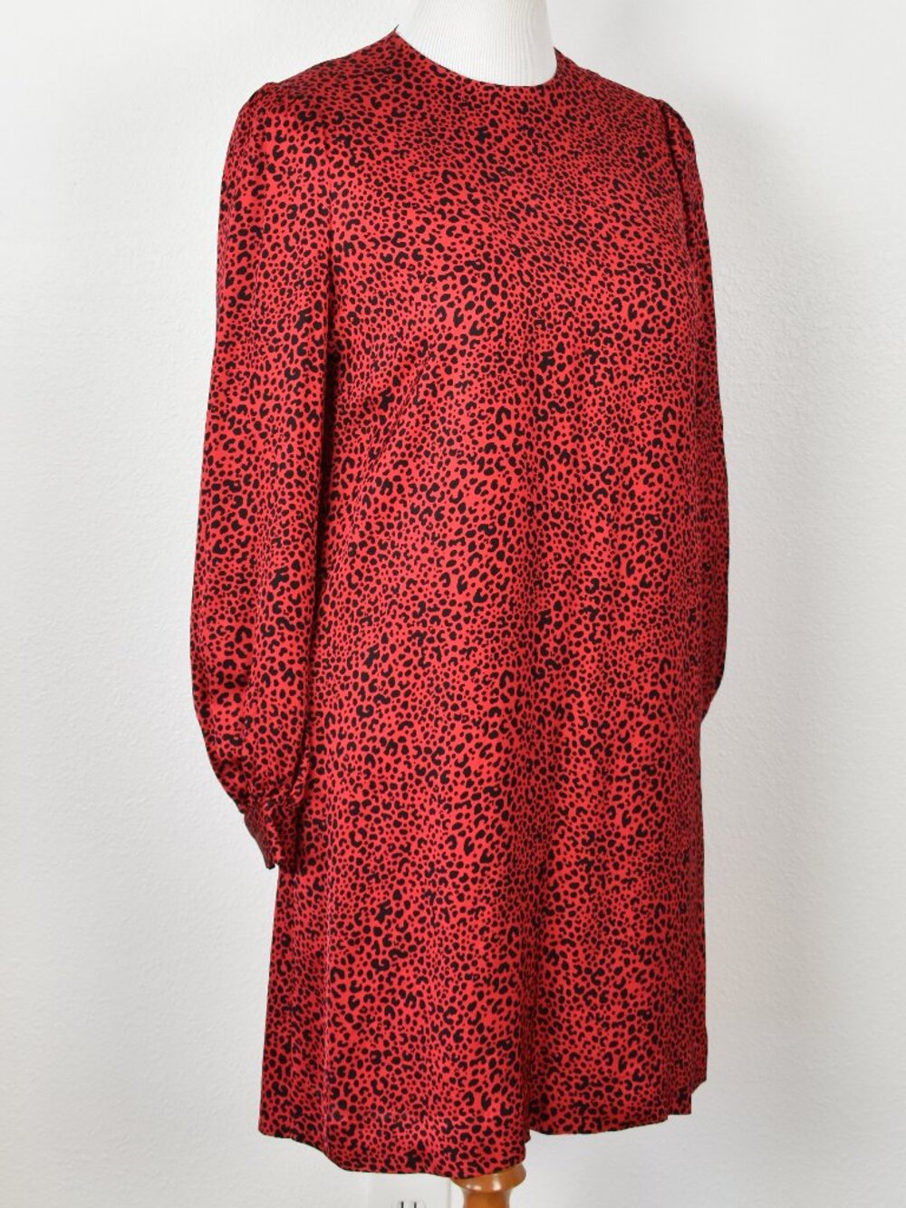 Brooks Brothers Animal Leopard Print Round Neck Shift Dress - 8 - Picture 4 of 9